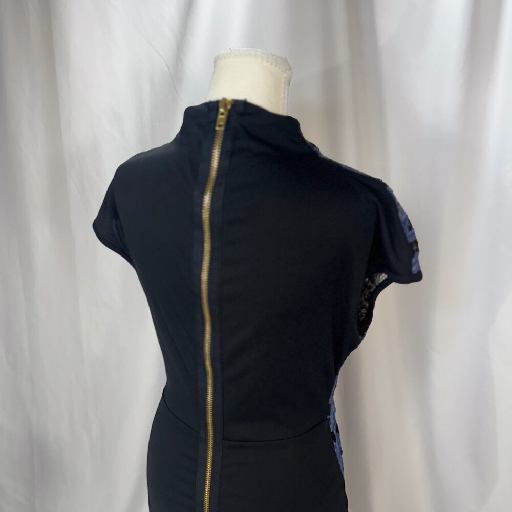 CQ by CQ Blue Lace Sheath Dress Medium Sheer Avant Garde Feminine Event Vacation - Picture 5 of 16